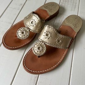 Jack Rogers “Jacks Flat” Sandal in Platinum, Size 7, EEUC